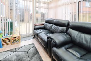 Barrell Close Frating - click for photo gallery